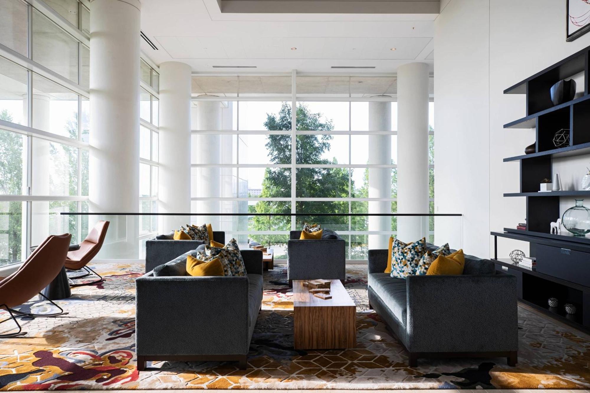 Renaissance Schaumburg Convention Center Hotel Dış mekan fotoğraf