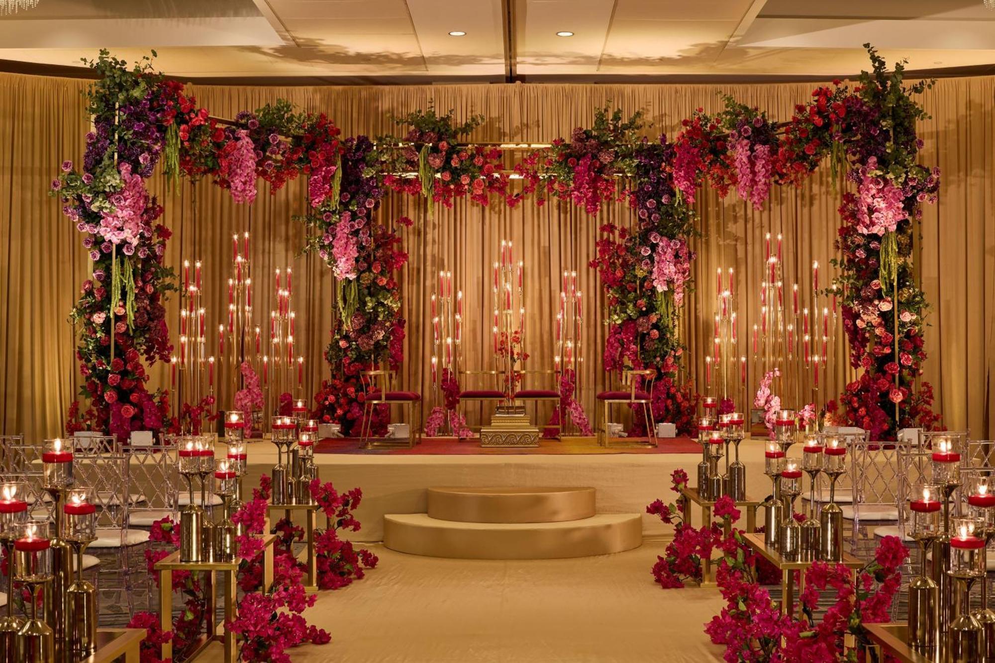 Renaissance Schaumburg Convention Center Hotel Dış mekan fotoğraf