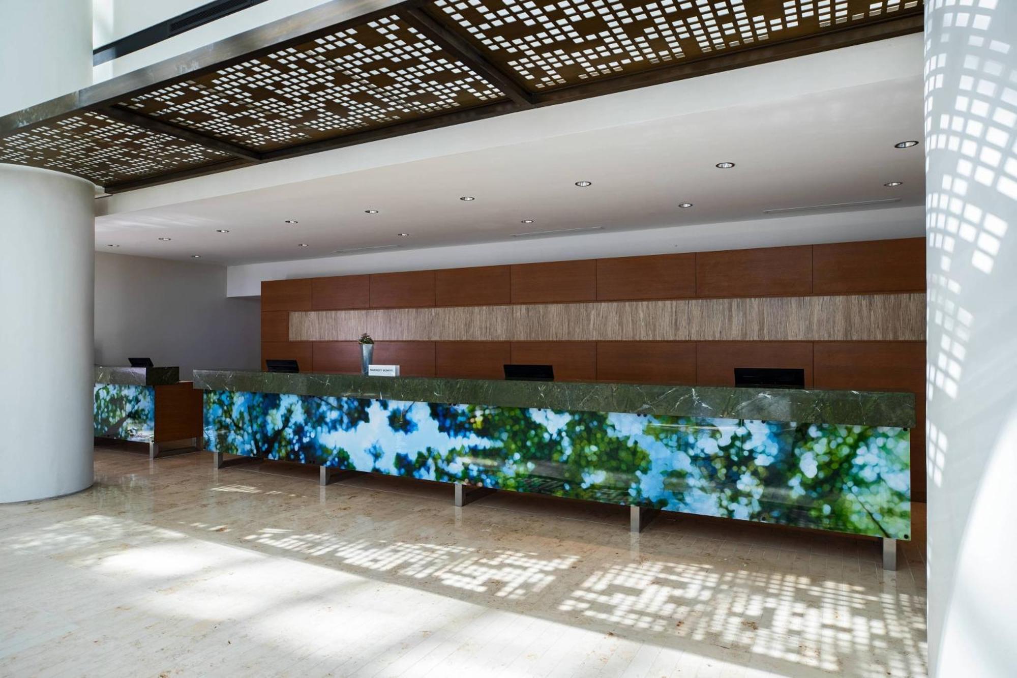 Renaissance Schaumburg Convention Center Hotel Dış mekan fotoğraf
