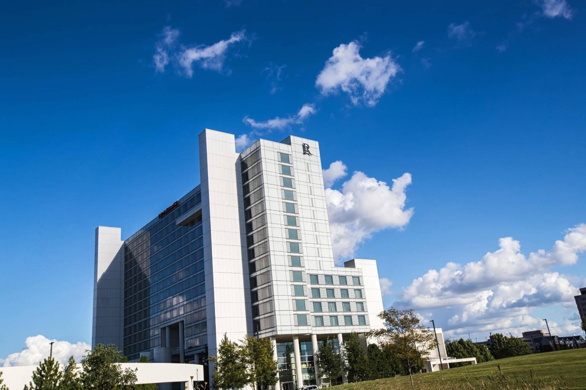 Renaissance Schaumburg Convention Center Hotel Dış mekan fotoğraf